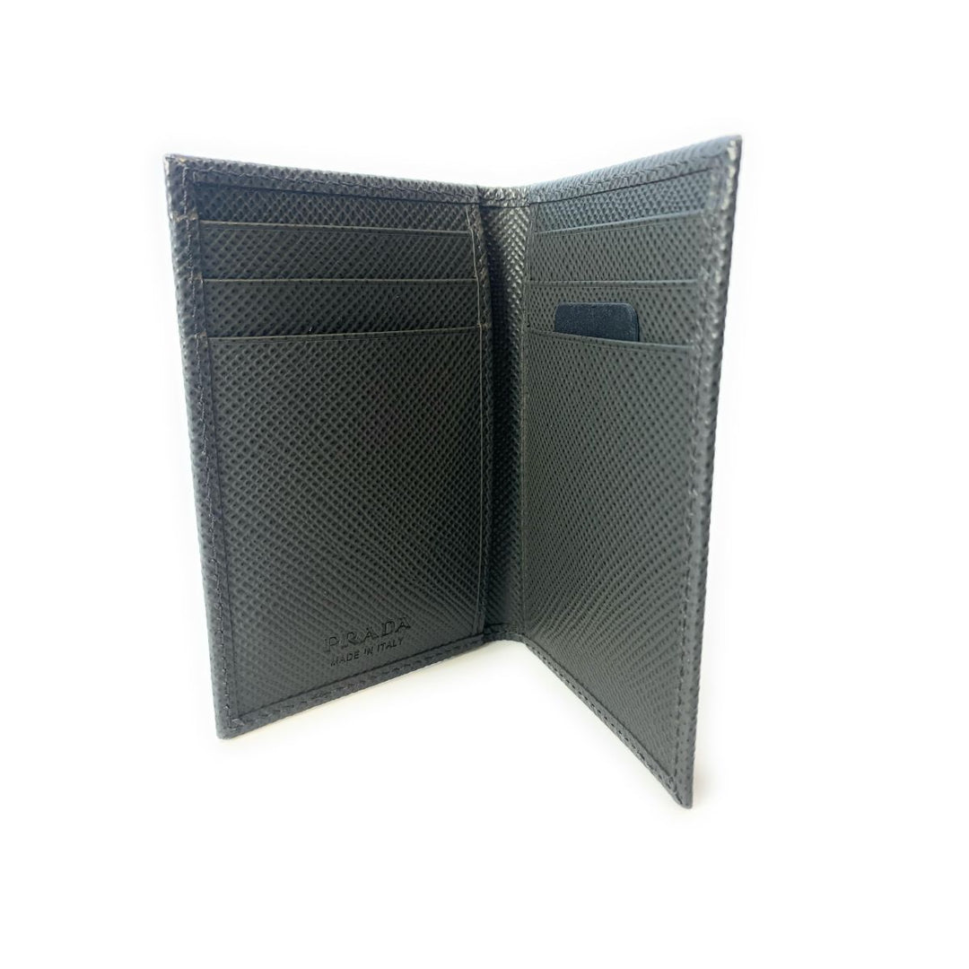 Prada Men's Saffiano Anthracite Grey Leather Vertical Card Holder 2MC101